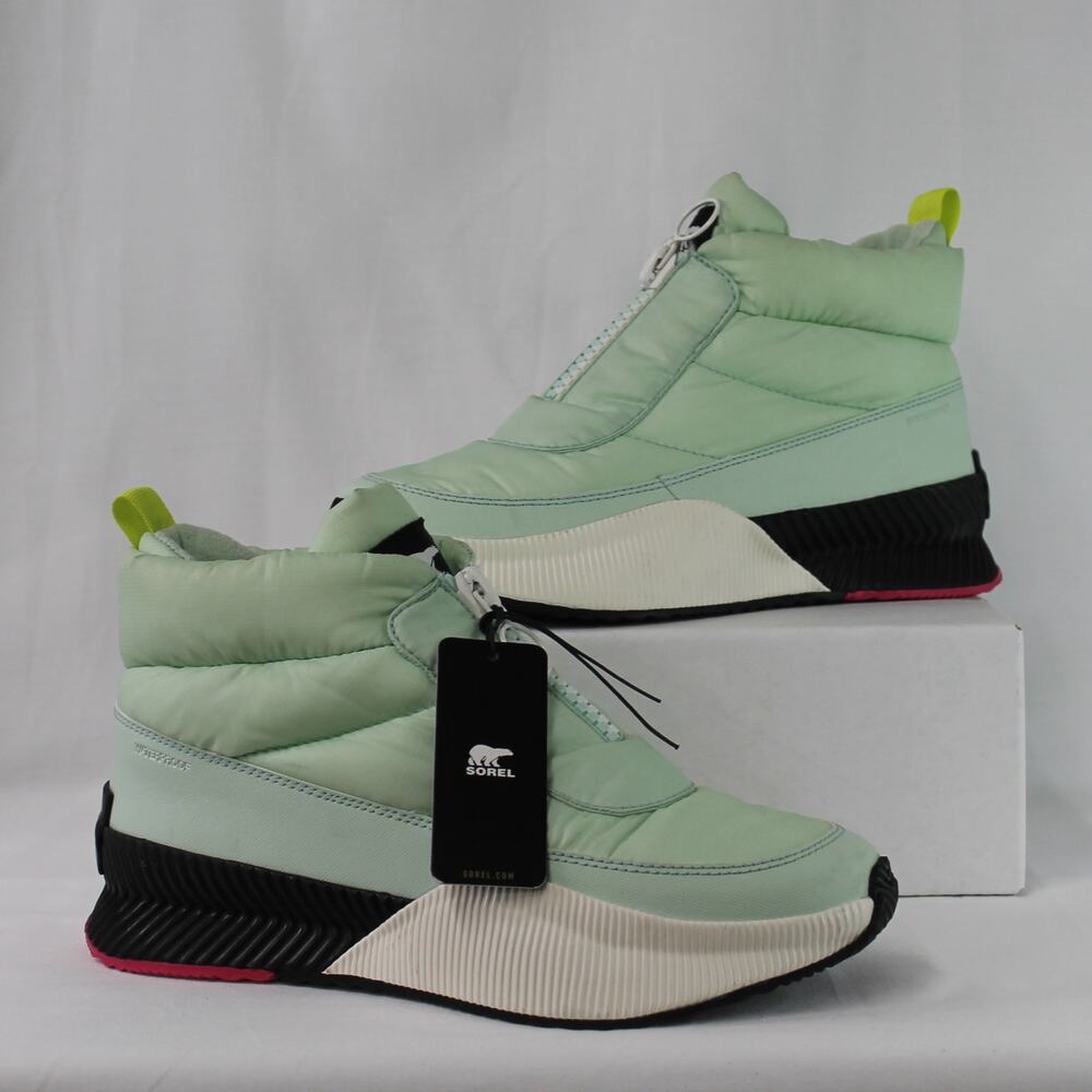 *NEW WITHOUT BOX* SOREL OUT 'N ABOUT PUFFY ZIP BOOT